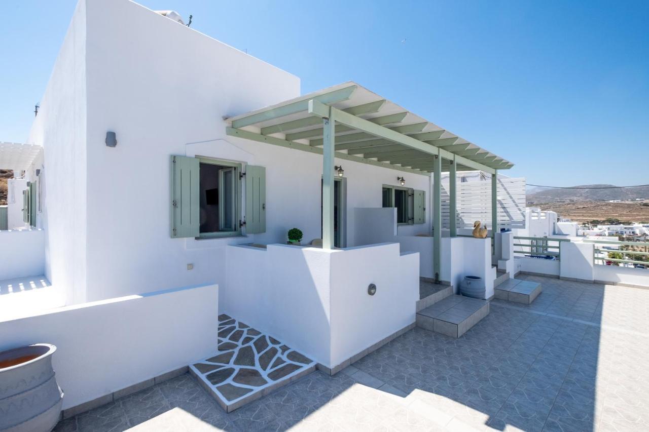 Lorenzo Studios And Suites Paros Naousa  Luaran gambar