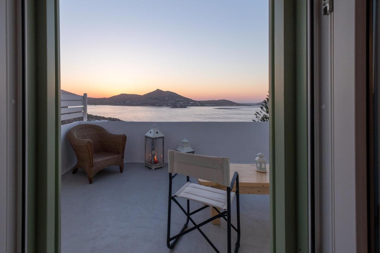 Lorenzo Studios And Suites Paros Naousa  Luaran gambar